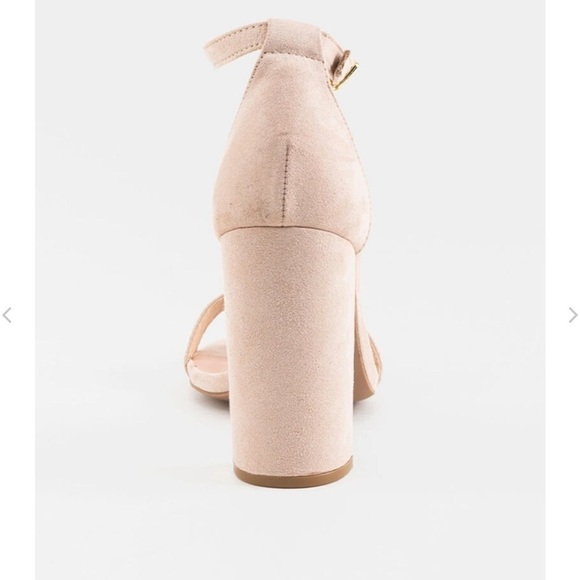 NIB Qupid Nude Suede PU Block Heel with Ankle Strap, Style Cashmere 01 - Sz 10 - Picture 5 of 10